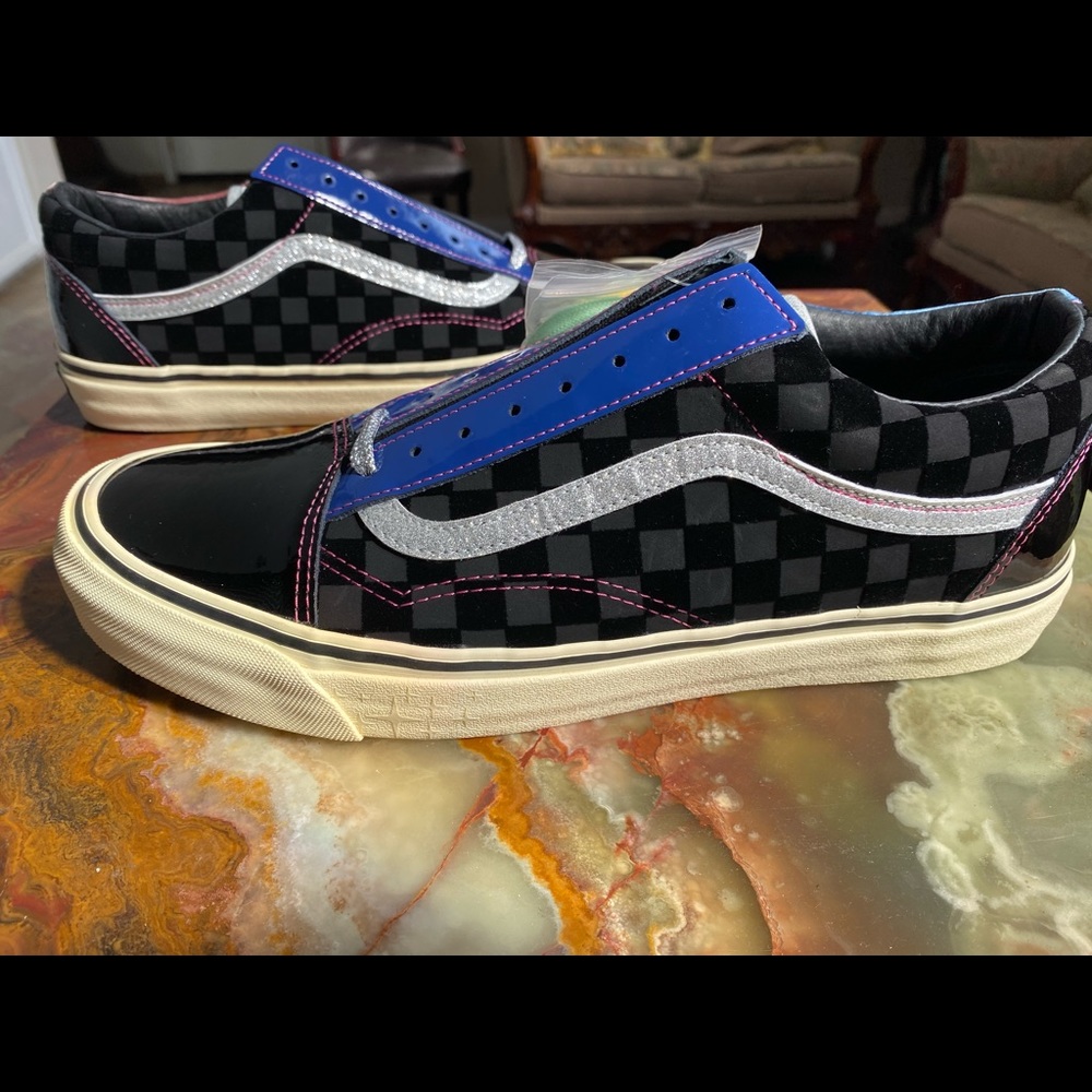 Vans club sinners x feature size 12 brand new !